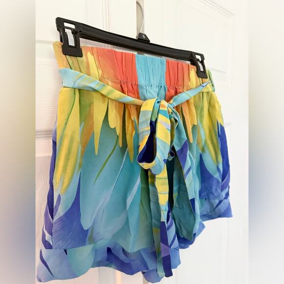 NWT Moda Baronessa Ari Short Canaria Print High Rise Belted Silk Shorts Small - Picture 3 of 9
